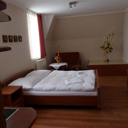 Guest House Penzion Fortuna Tvrdosin Exterior photo